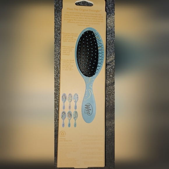 NWT Disney Princess Moana Wet Brush For Detangling. - Picture 2 of 3